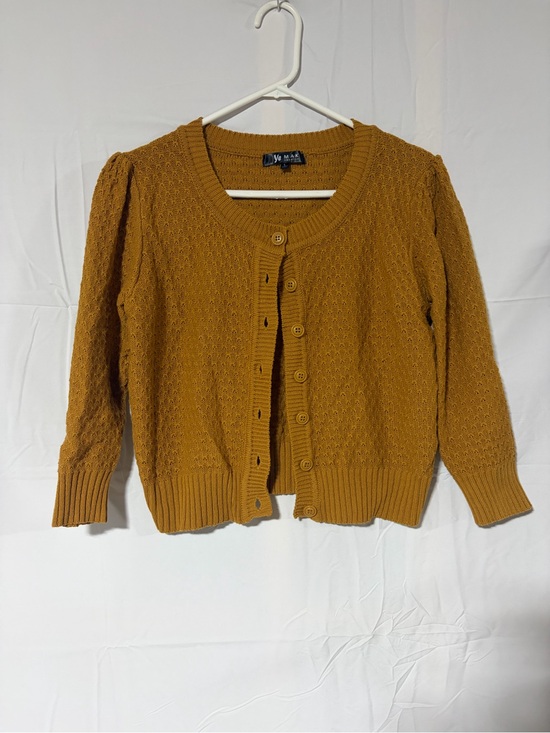 Ye Mak Sweaters - Ye Mak Cropped Knit Cardigan
